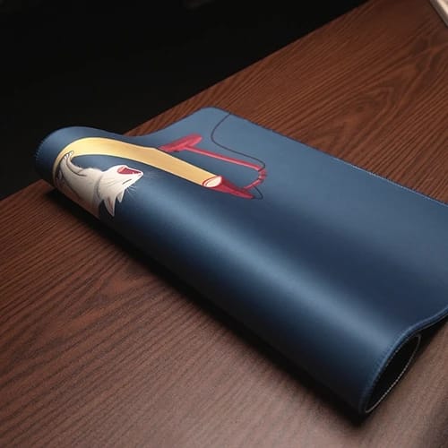 meeko mouse pad mat showing flexible build