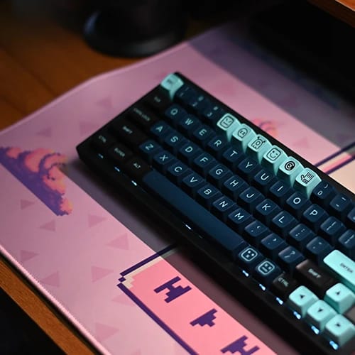pcb retro pink mouse pad under mechanical keyboard