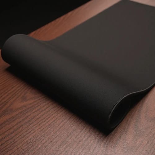 blaak v2 mouse pad mat showing flexible build 1