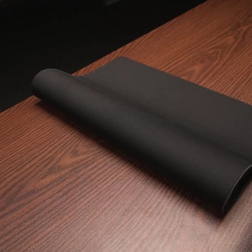 blaak v2 mouse pad mat showing flexible build